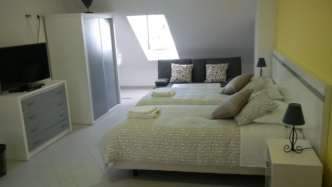 Oskar'S Tavira Guesthouse Eksteriør billede